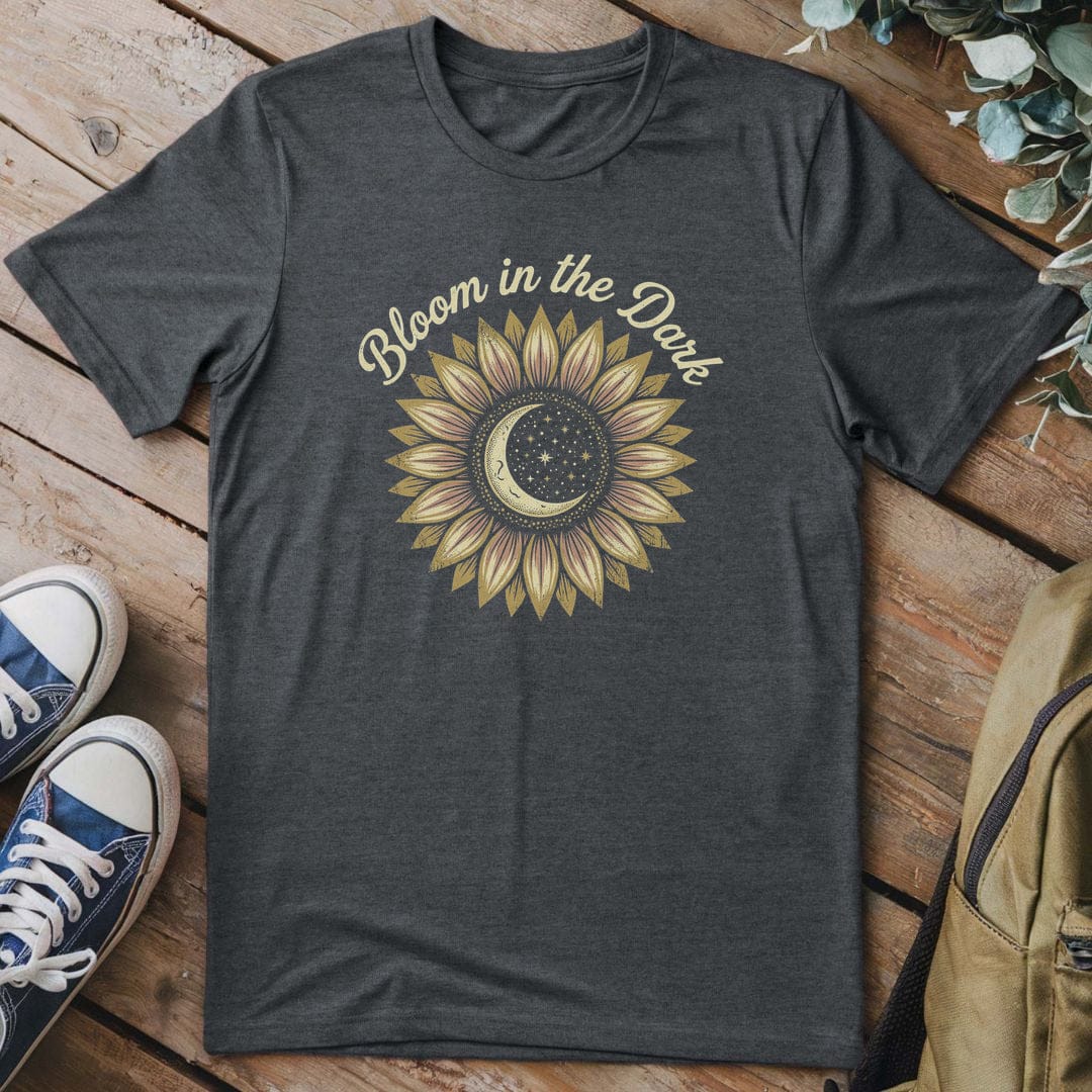 T-Shirt Dark Heather / S Moonlit Blossom