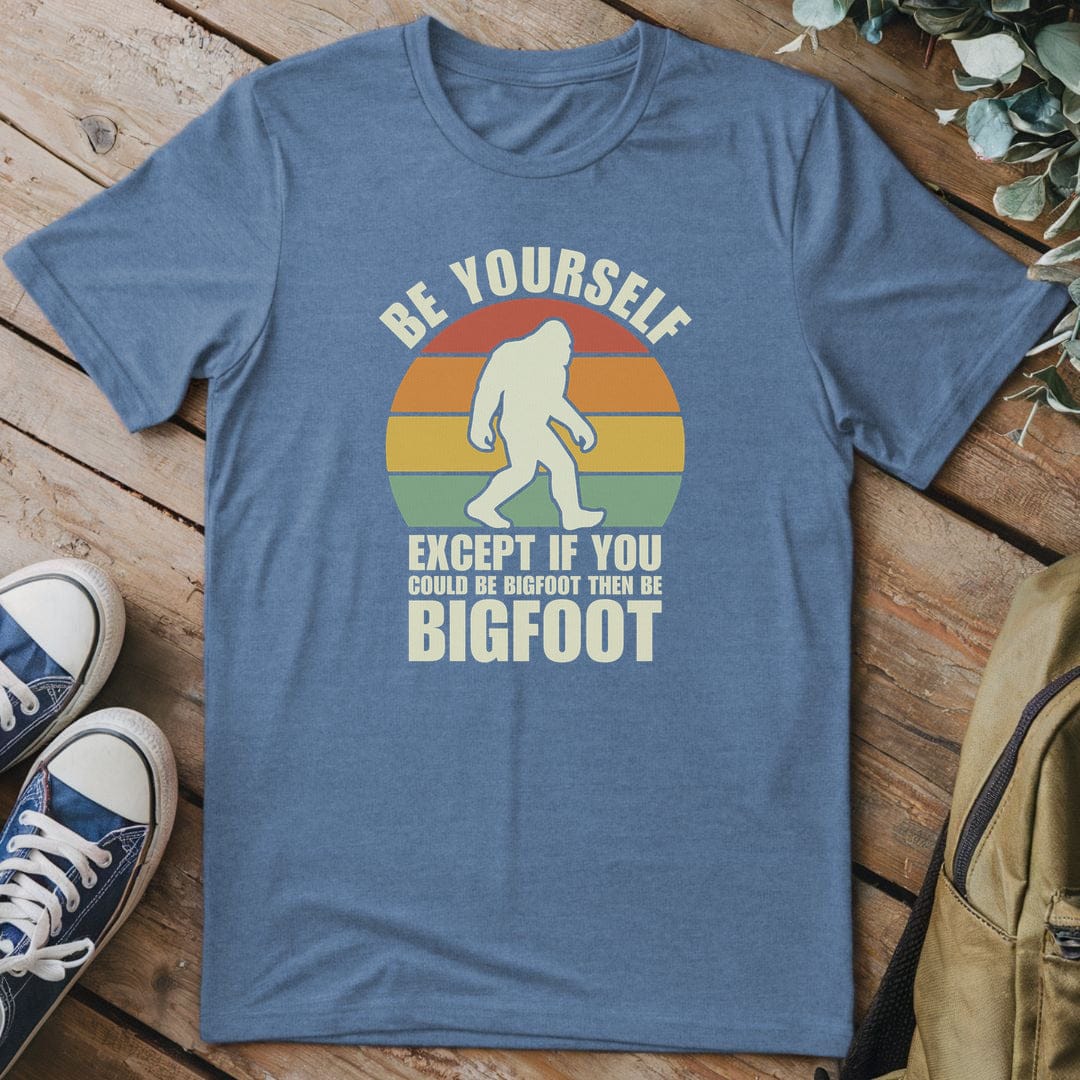 T-Shirt Heather Indigo / S Be Bigfoot