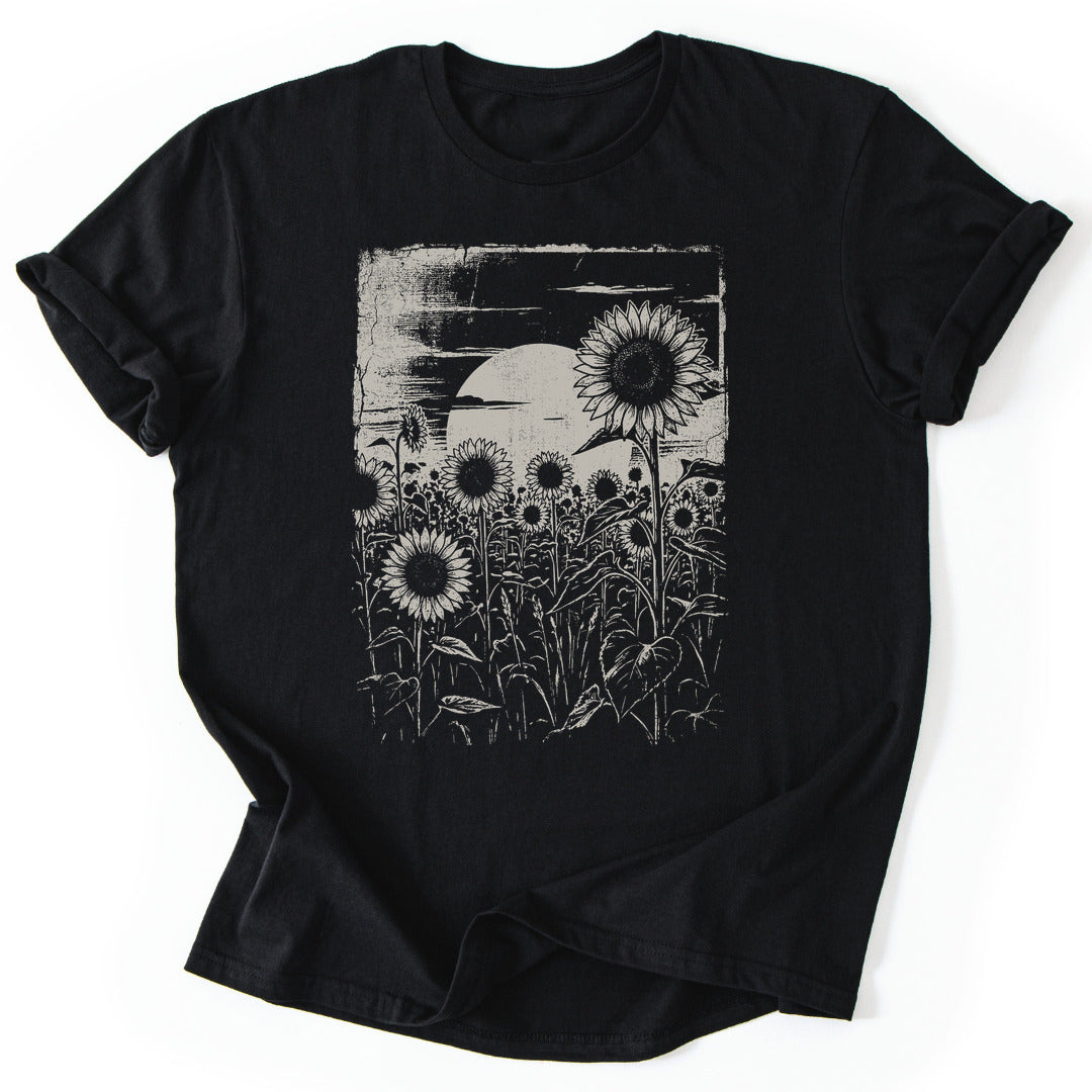 T-Shirt Black / S Nocturnal Blooms