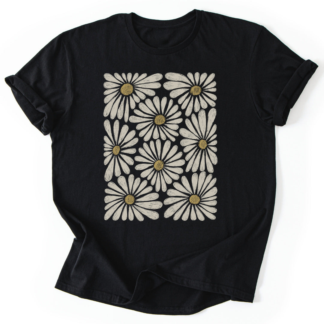 T-Shirt Black / S Daisy Dreamscape