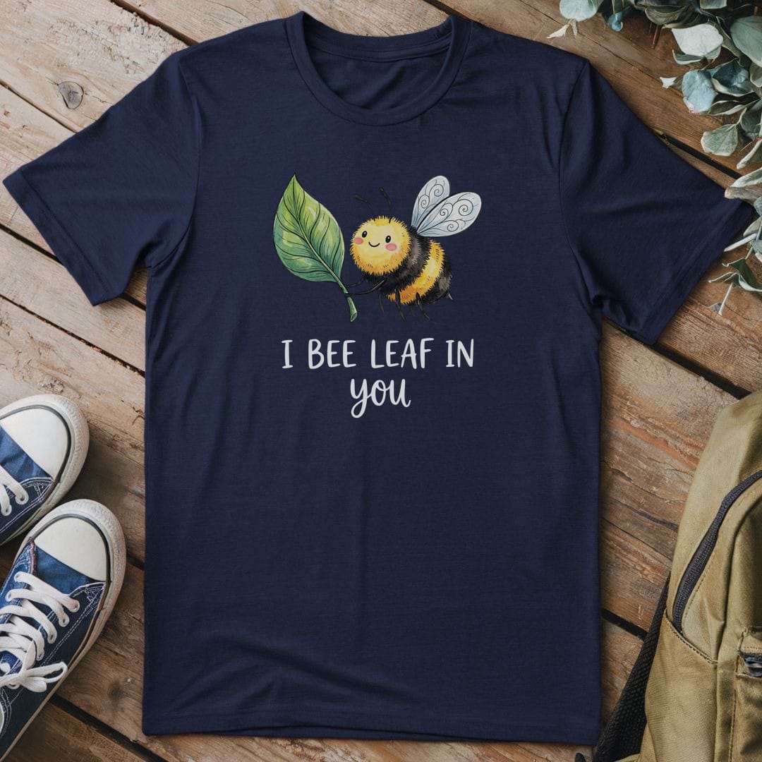 T-Shirt Navy / S Believe