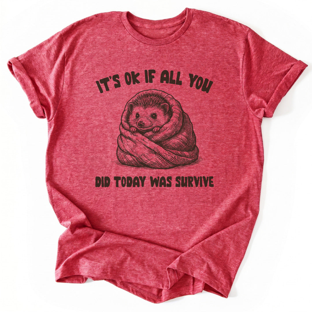 T-Shirt Heather Red / S Survive