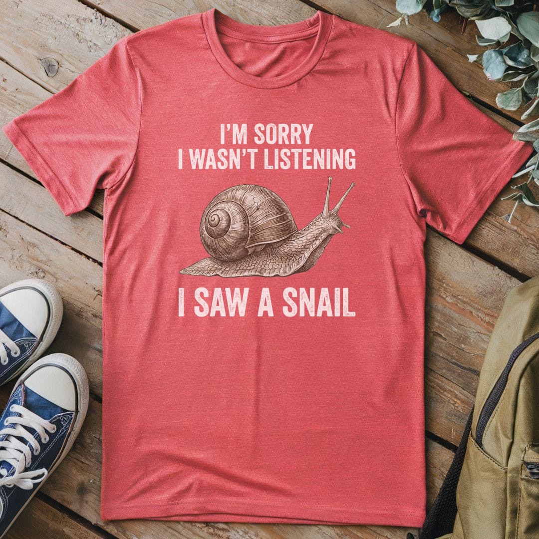 T-Shirt Heather Red / S Distracted By A Snail