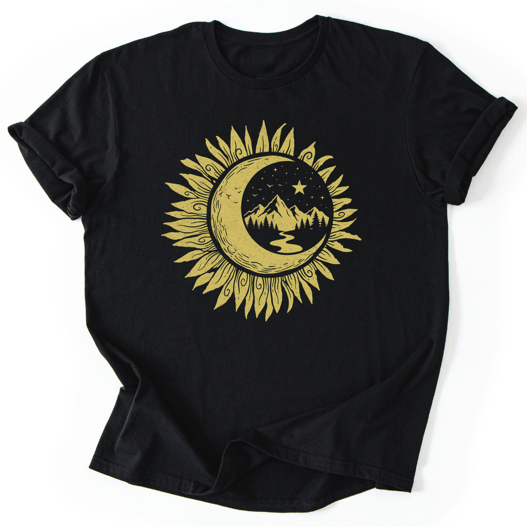 T-Shirt Black / S Sunny Mountain Flower
