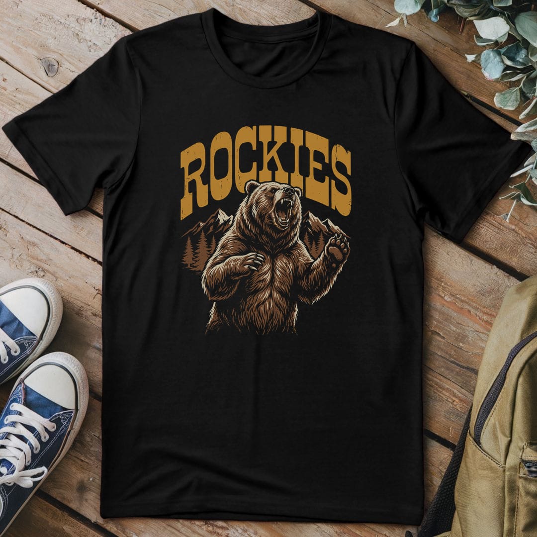 T-Shirt Black / S Mountain Made