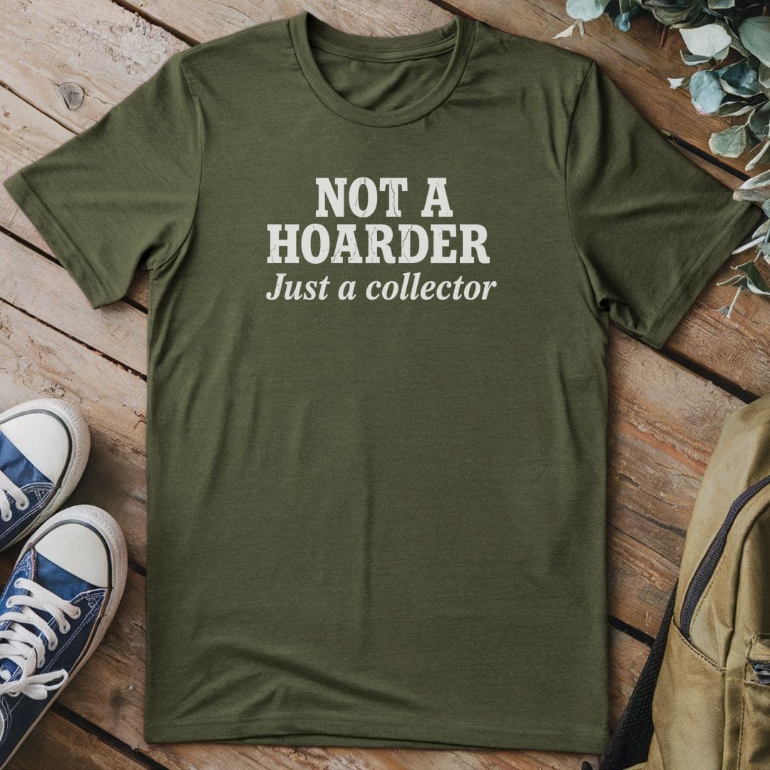 T-Shirt Military Green / S Curated Life
