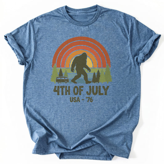 T-Shirt Heather Indigo / S 4th Of July Bigfoot