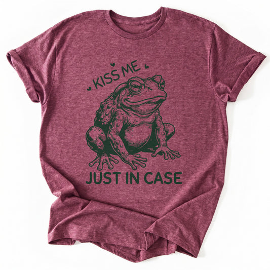 T-Shirt Heather Cardinal / S Kiss Me