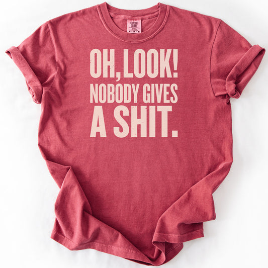 Oh, Look! Nobody Gives A Shit. Premium - Crimson