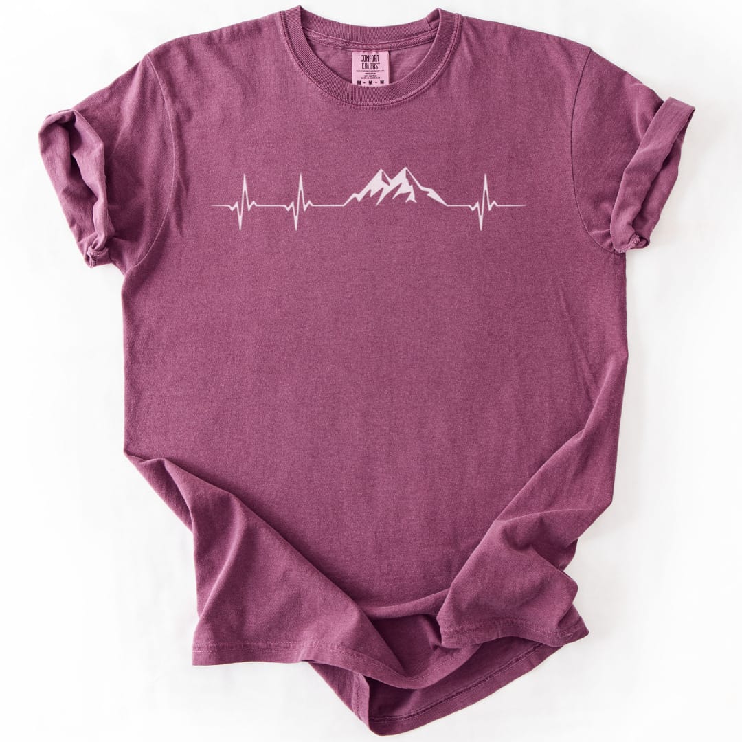 T-Shirt Berry / S Mountain Pulse Minimalist Premium