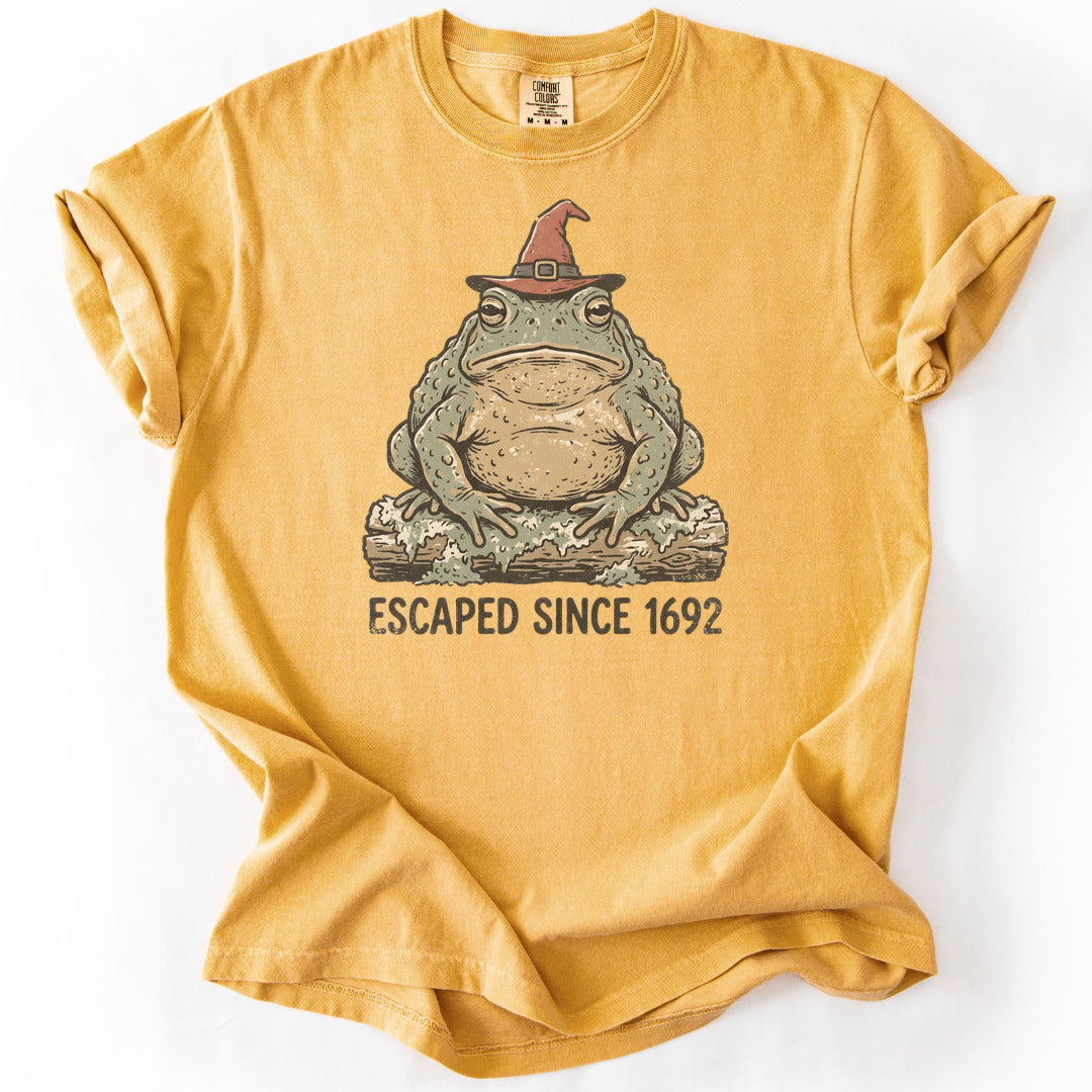 Escaped Since 1692 Premium - Mustard