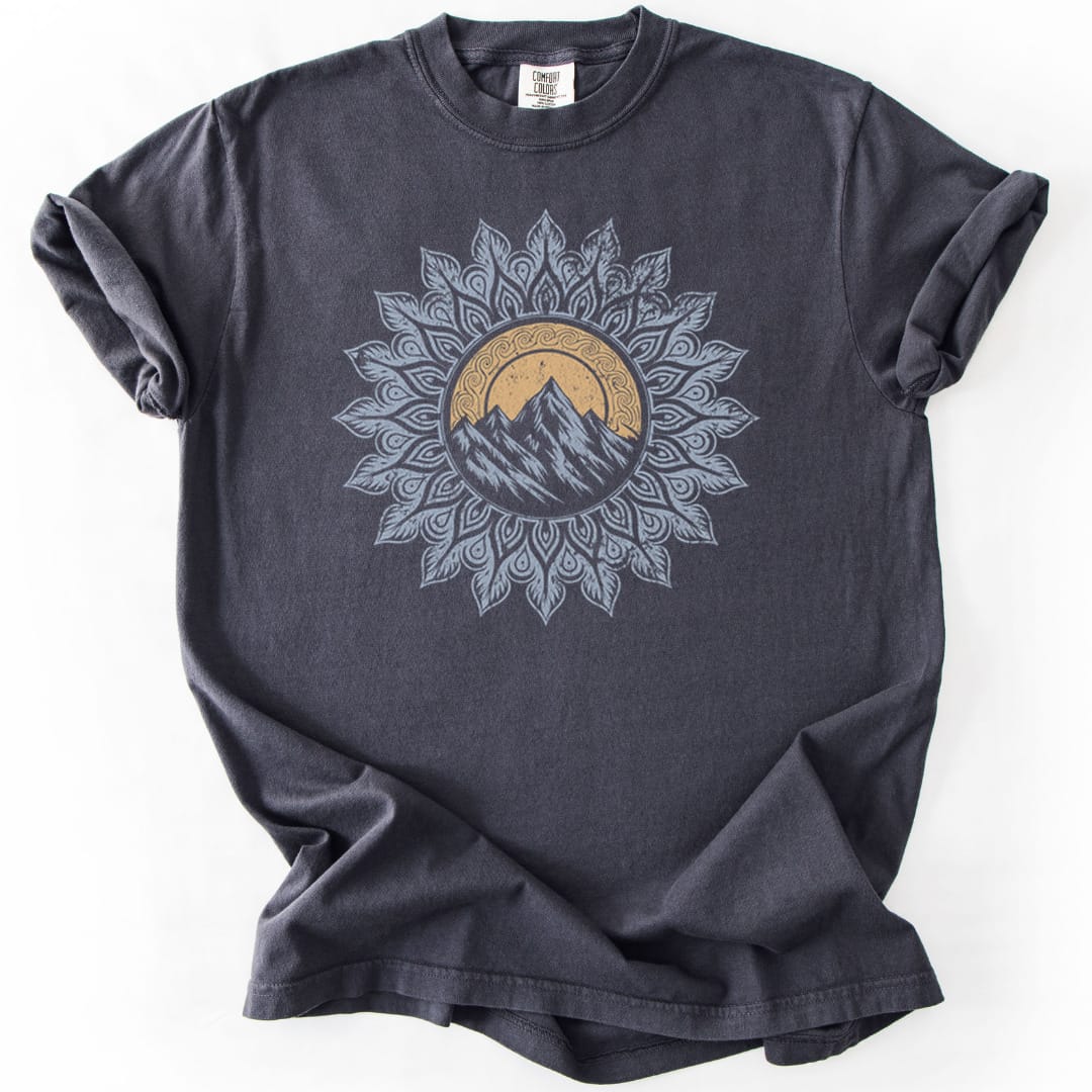 T-Shirt Graphite / S Mountain Mandala Premium