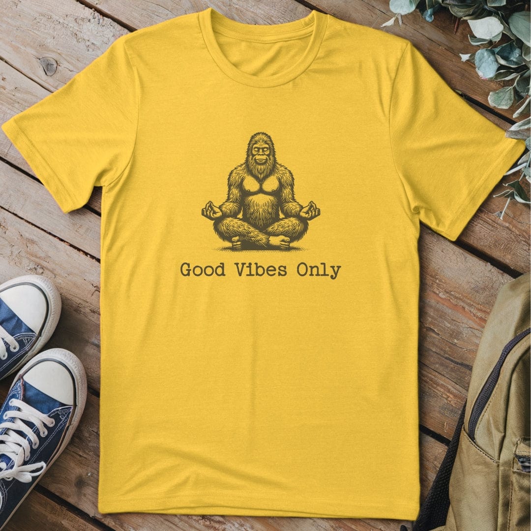 T-Shirt Daisy / S Good Vibes Only Bigfoot T-Shirt