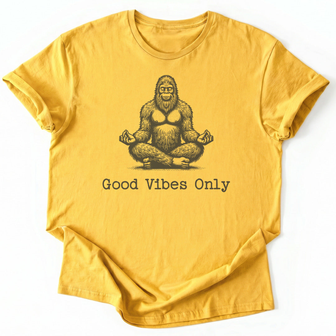 T-Shirt Daisy / S Good Vibes Only Bigfoot T-Shirt