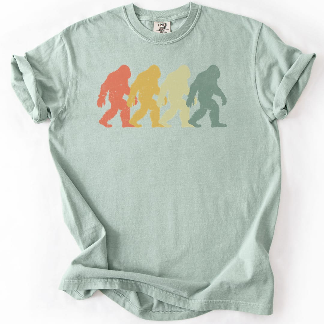 T-Shirt Bay / S Walkin’ with Legends Bigfoot Premium