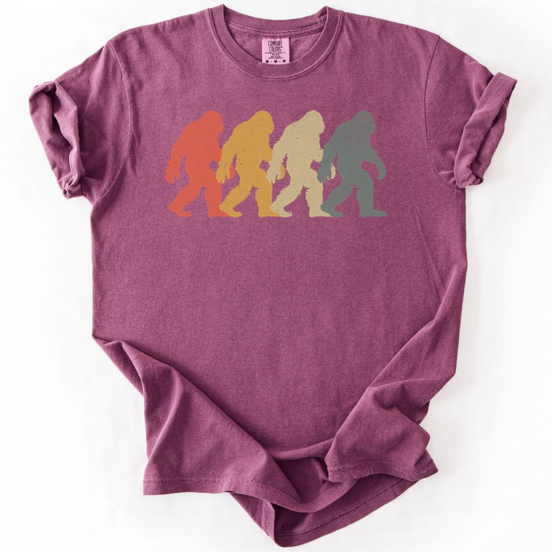 T-Shirt Berry / S Walkin’ with Legends Bigfoot Premium